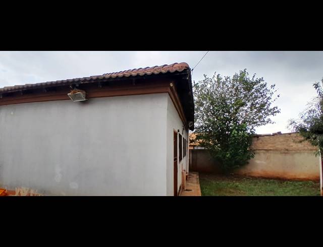 3 BEDROOM HOUSE FOR SALE IN VOSLOORUS